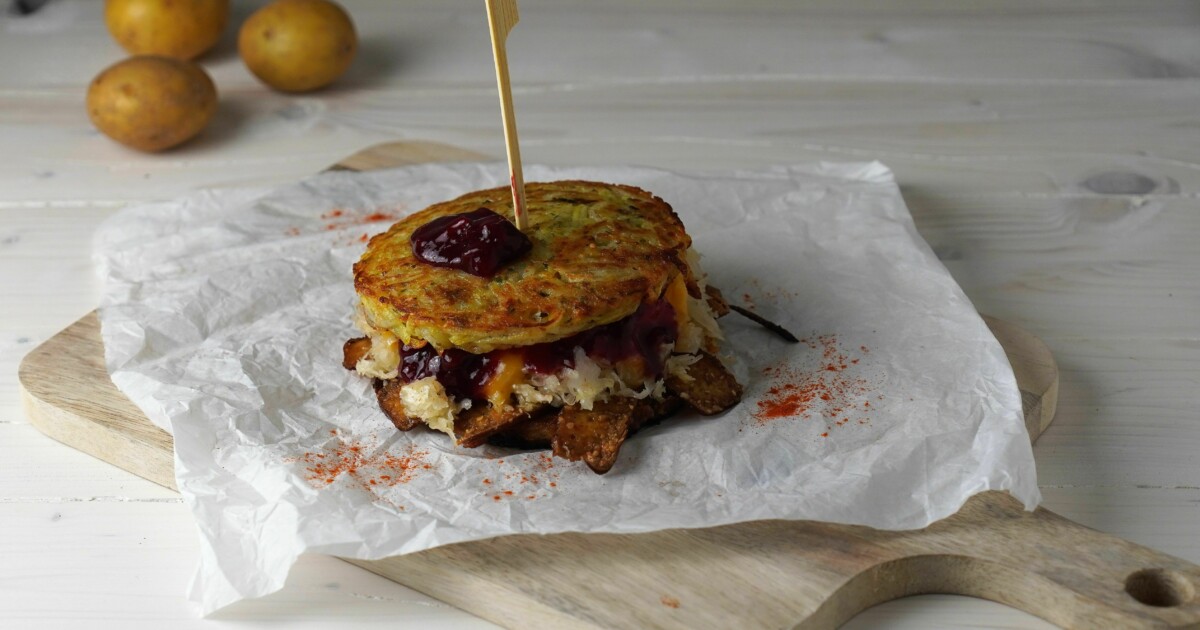 Röstiburger mit Sauerkraut Rezept | Simply V